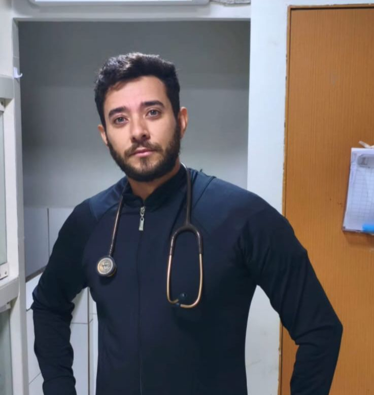 José